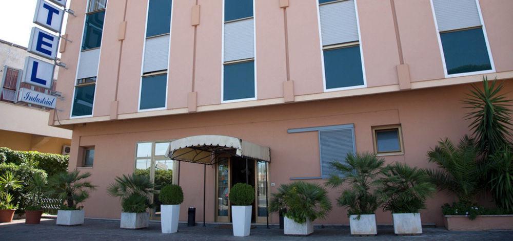 Hotel Industrial Rom Exterior foto