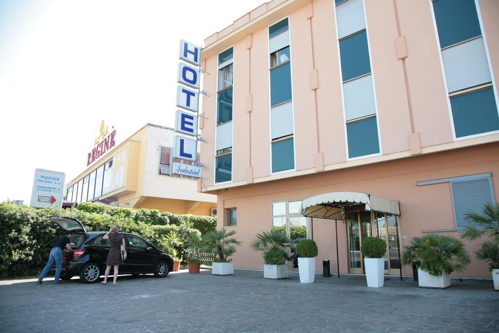 Hotel Industrial Rom Exterior foto
